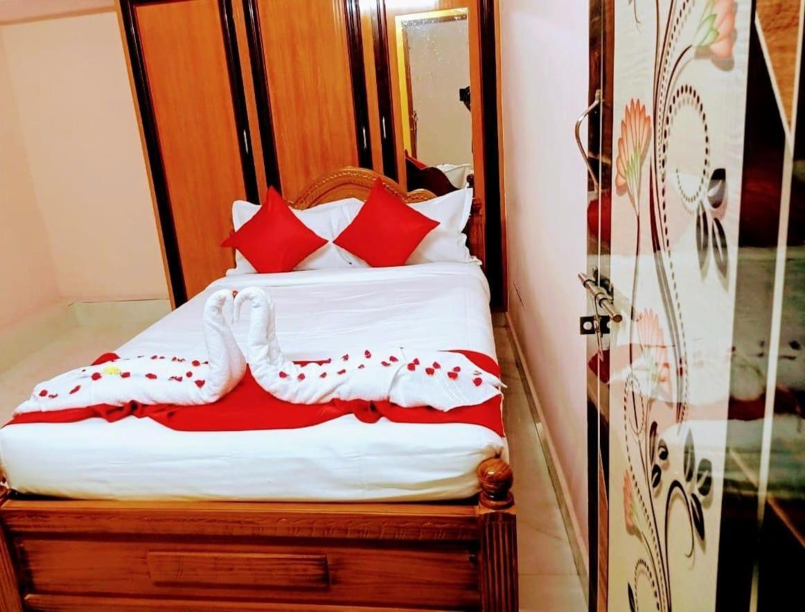 Garuda Grand Apartment Тирупати Екстериор снимка