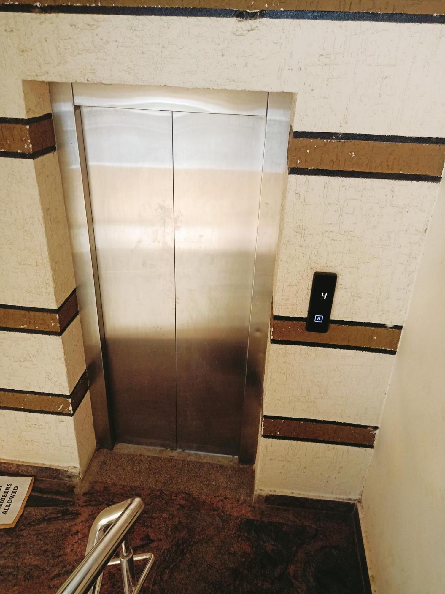 Garuda Grand Apartment Тирупати Екстериор снимка